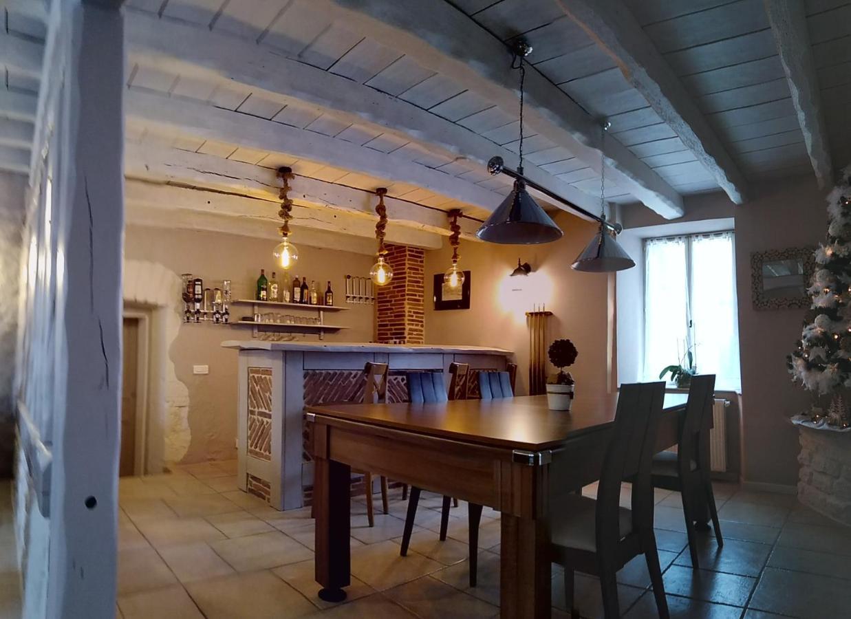 Le Domaine Des Papillons Hotell Beaujeu-Saint-Vallier-et-Pierrejux Eksteriør bilde
