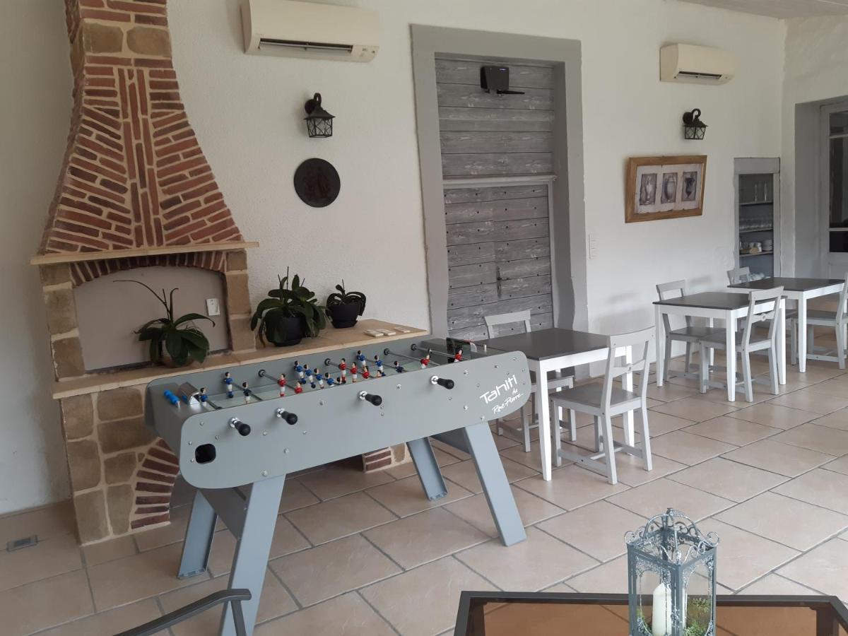 Le Domaine Des Papillons Hotell Beaujeu-Saint-Vallier-et-Pierrejux Eksteriør bilde
